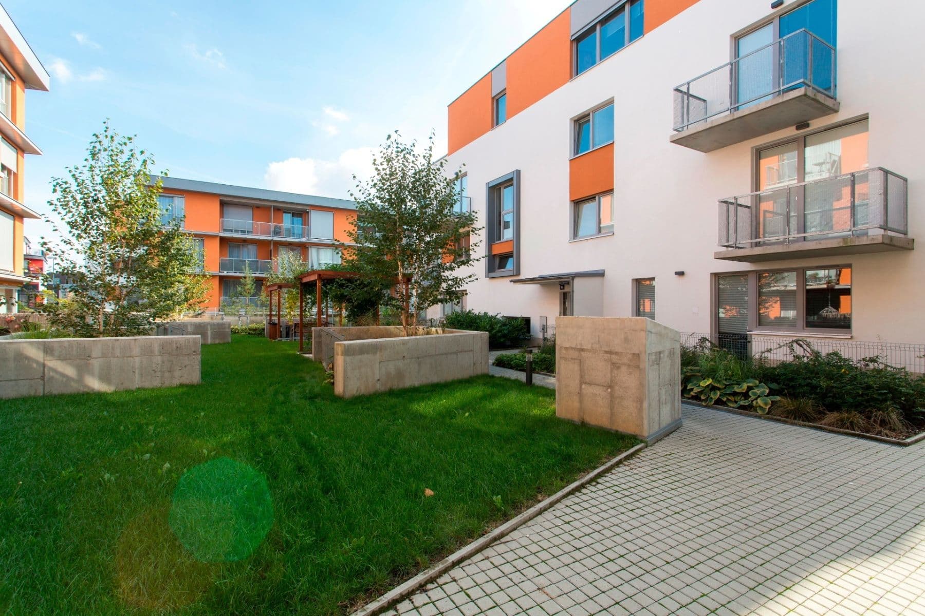 Pronájem bytu 1+kk 27 m², Olgy Havlové, Praha, Praha Pronájem bytu 1+kk 27 m², Olgy Havlové, Praha, Praha