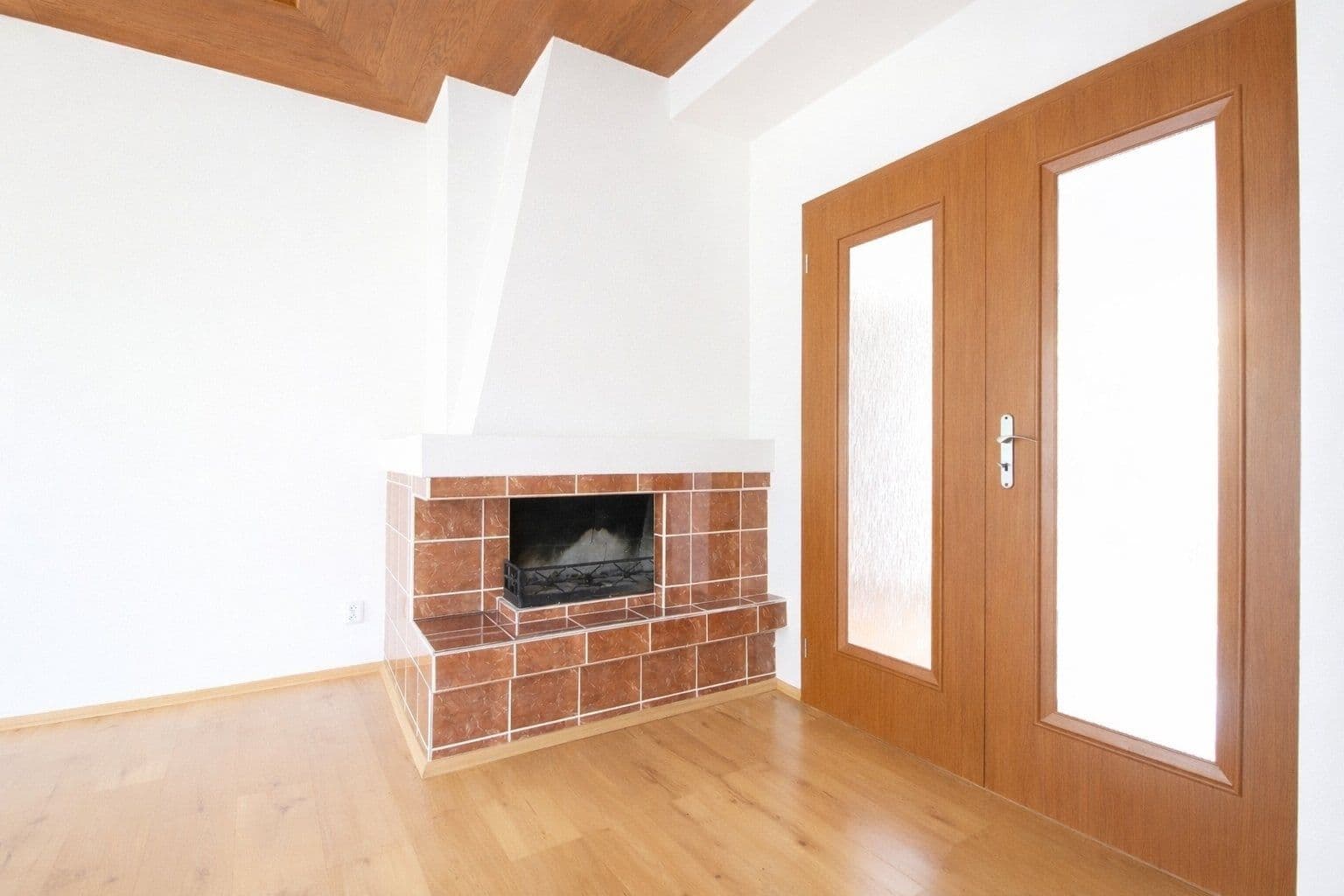 Pronájem bytu 4+1 110 m², Na Hřebenkách, Praha, Praha Pronájem bytu 4+1 110 m², Na Hřebenkách, Praha, Praha