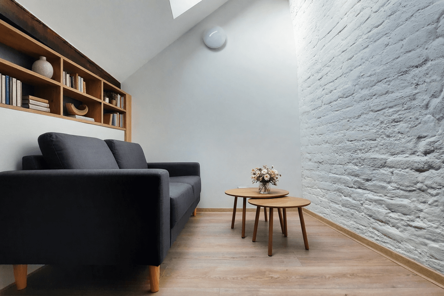 Pronájem bytu 2+kk 36 m², Francouzská, Brno, Jihomoravský kraj Pronájem bytu 2+kk 36 m², Francouzská, Brno, Jihomoravský kraj