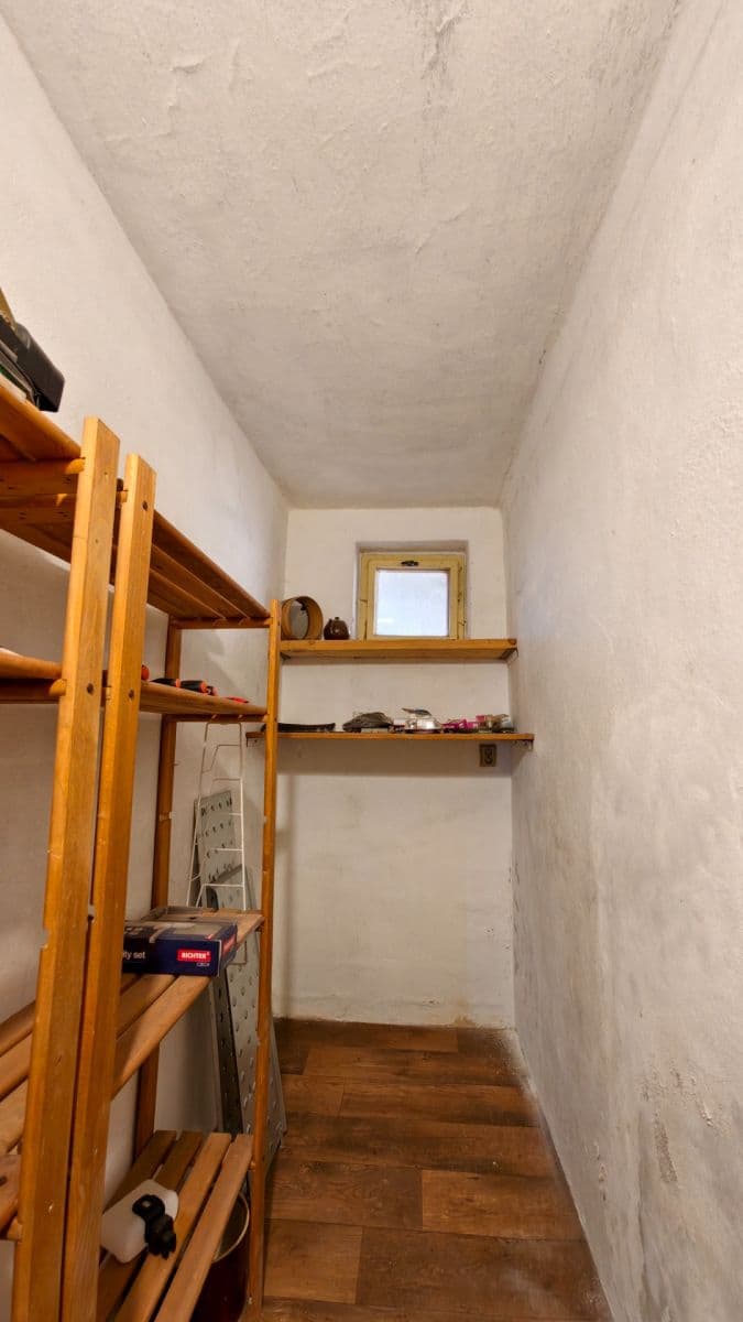 Prodej domu 240 m², pozemek 2.081 m², Kunkovice, Zlínský kraj Prodej domu 240 m², pozemek 2.081 m², Kunkovice, Zlínský kraj