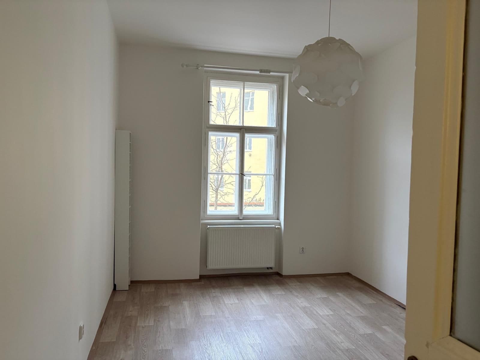 Pronájem bytu 3+1 97 m², Lužická, Praha, Praha Pronájem bytu 3+1 97 m², Lužická, Praha, Praha