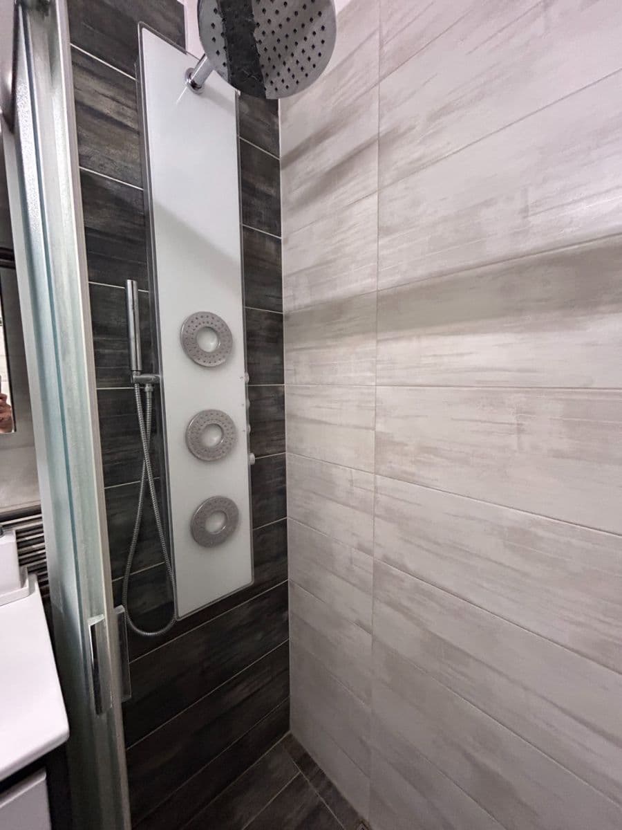 Prodej bytu 3+1 56 m², Francouzská, Ostrava, Moravskoslezský kraj Prodej bytu 3+1 56 m², Francouzská, Ostrava, Moravskoslezský kraj