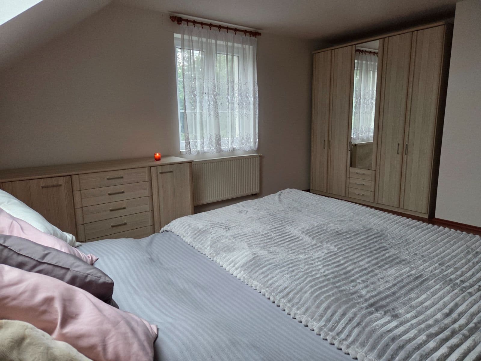 Prodej domu 250 m², pozemek 912 m², Na Libovínek, Bašť, Středočeský kraj Prodej domu 250 m², pozemek 912 m², Na Libovínek, Bašť, Středočeský kraj