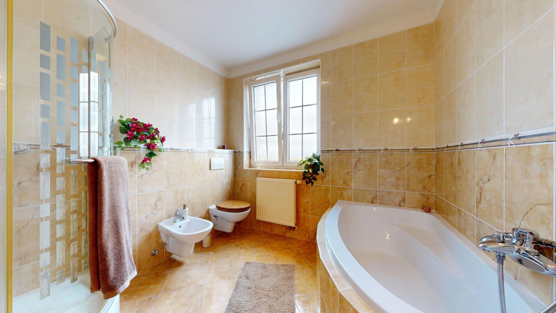 Prodej domu 225 m², pozemek 912 m², Na Libovínek, Bašť, Středočeský kraj Prodej domu 225 m², pozemek 912 m², Na Libovínek, Bašť, Středočeský kraj