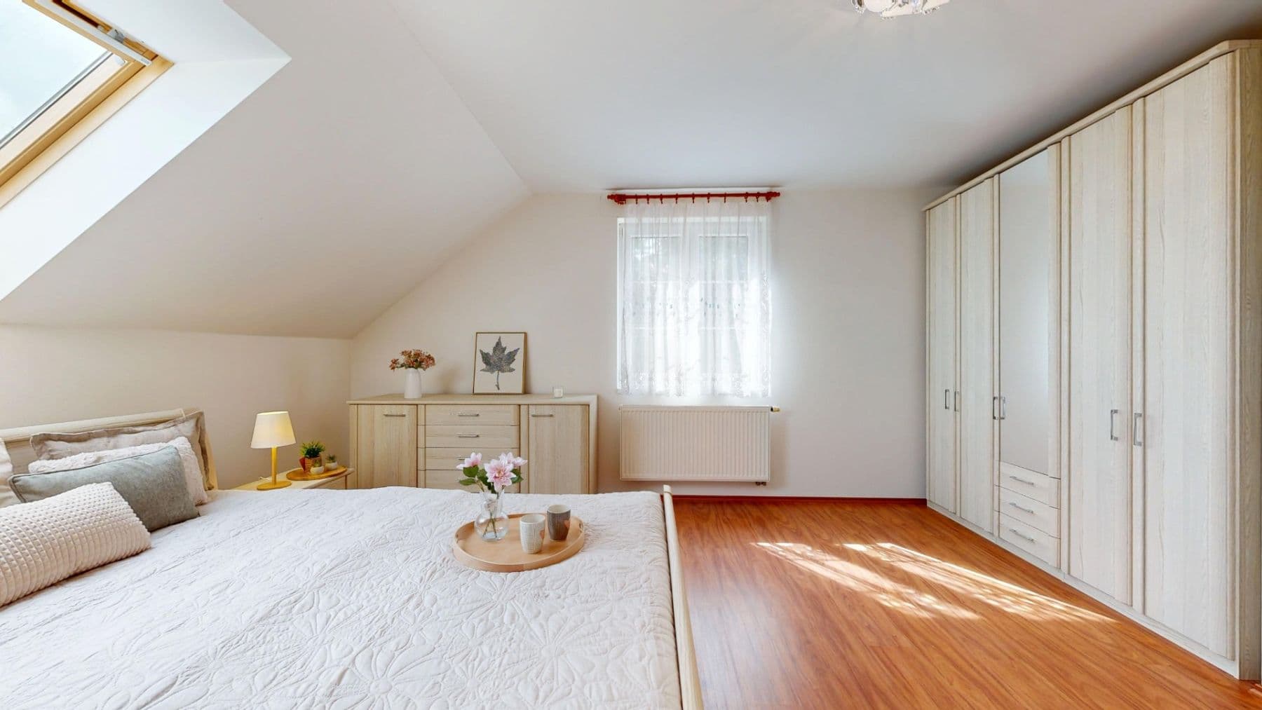 Prodej domu 225 m², pozemek 912 m², Na Libovínek, Bašť, Středočeský kraj Prodej domu 225 m², pozemek 912 m², Na Libovínek, Bašť, Středočeský kraj
