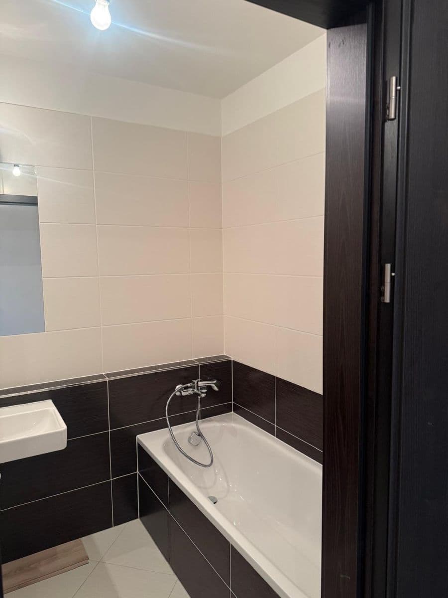 Prodej bytu 2+kk 47 m², Honzíkova, Praha, Praha Prodej bytu 2+kk 47 m², Honzíkova, Praha, Praha