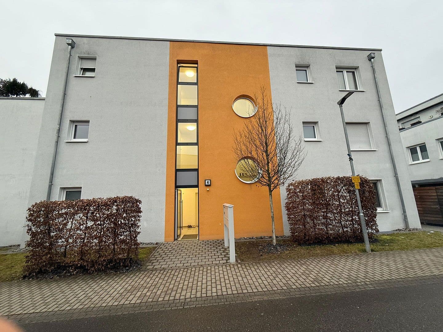 Pronájem bytu 3+1 79 m², Albert-Bezner-Strasse 4, Gemmrigheim, Bádensko-Württembersko Pronájem bytu 3+1 79 m², Albert-Bezner-Strasse 4, Gemmrigheim, Bádensko-Württembersko