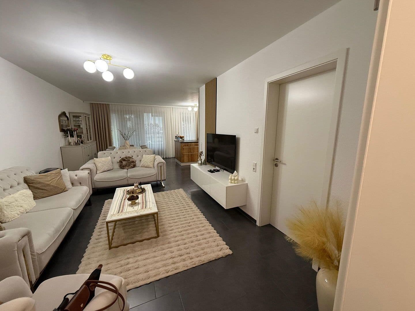 Pronájem bytu 3+1 79 m², Albert-Bezner-Strasse 4, Gemmrigheim, Bádensko-Württembersko Pronájem bytu 3+1 79 m², Albert-Bezner-Strasse 4, Gemmrigheim, Bádensko-Württembersko