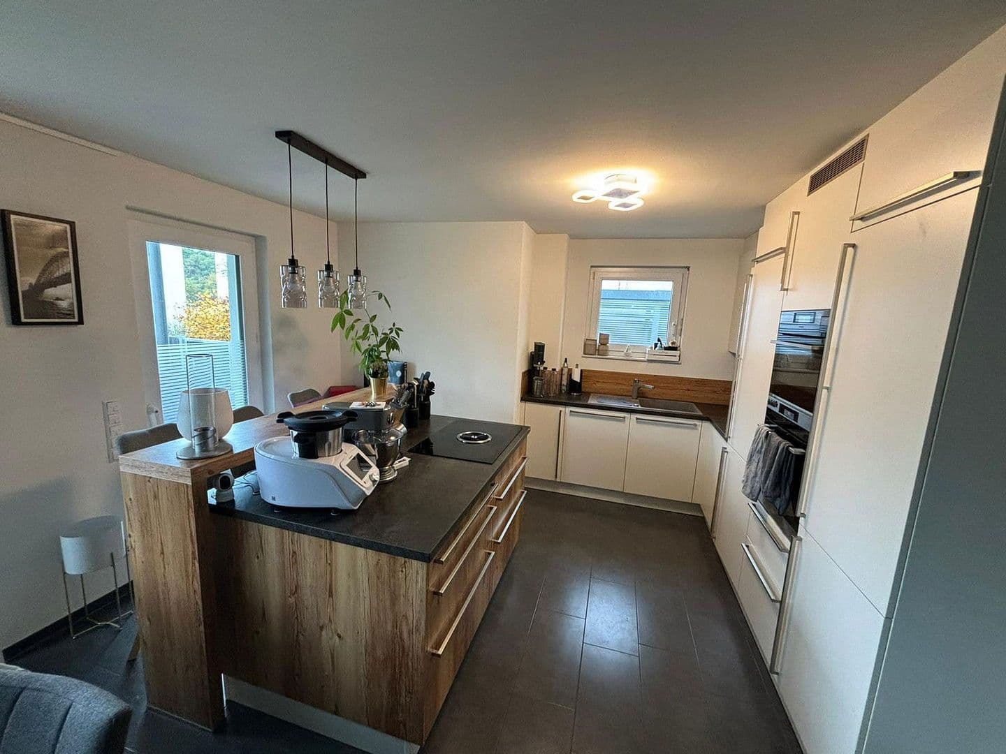 Pronájem bytu 3+1 79 m², Albert-Bezner-Strasse 4, Gemmrigheim, Bádensko-Württembersko Pronájem bytu 3+1 79 m², Albert-Bezner-Strasse 4, Gemmrigheim, Bádensko-Württembersko