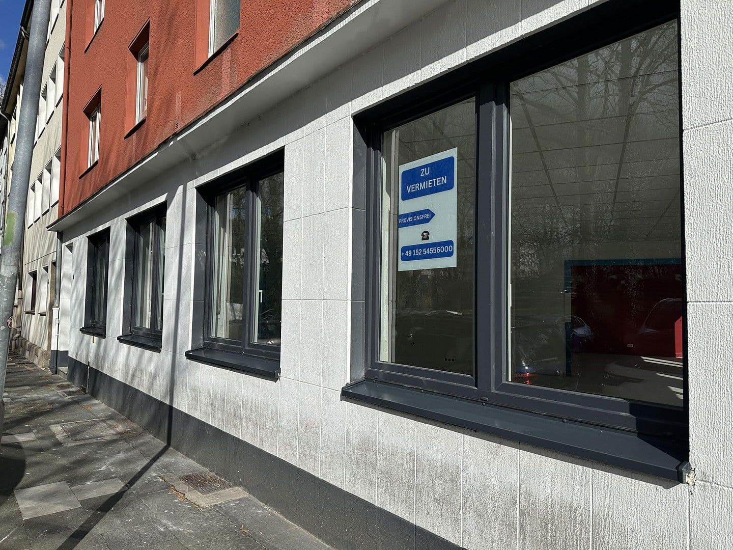 Pronájem nebytového prostoru 115 m², Am Ostpark 2, Essen, Severní Porýní-Vestfálsko Pronájem nebytového prostoru 115 m², Am Ostpark 2, Essen, Severní Porýní-Vestfálsko