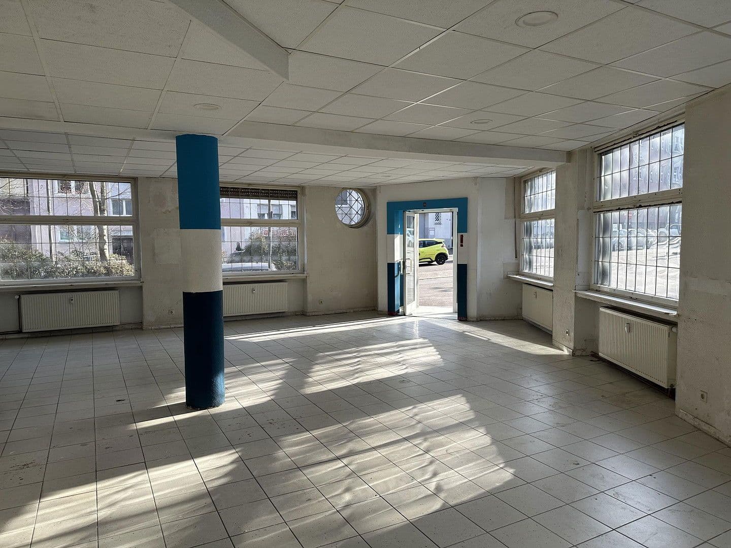 Pronájem nebytového prostoru 115 m², Am Ostpark 2, Essen, Severní Porýní-Vestfálsko Pronájem nebytového prostoru 115 m², Am Ostpark 2, Essen, Severní Porýní-Vestfálsko