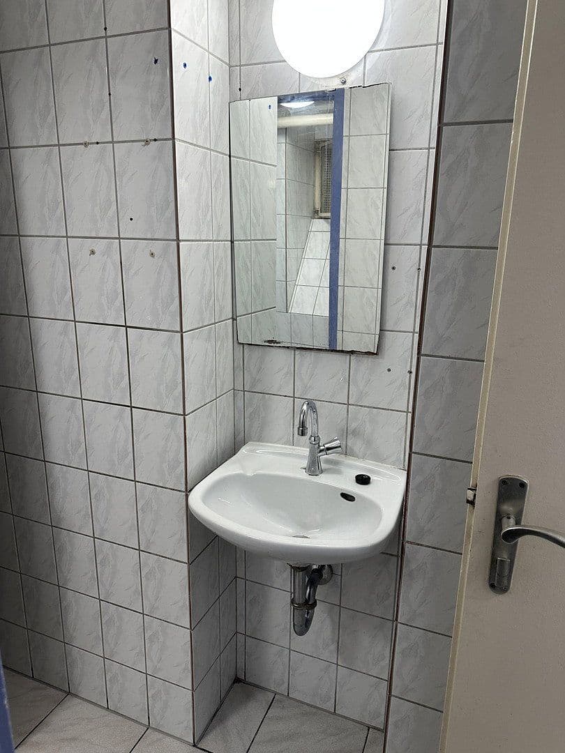 Pronájem nebytového prostoru 115 m², Am Ostpark 2, Essen, Severní Porýní-Vestfálsko Pronájem nebytového prostoru 115 m², Am Ostpark 2, Essen, Severní Porýní-Vestfálsko