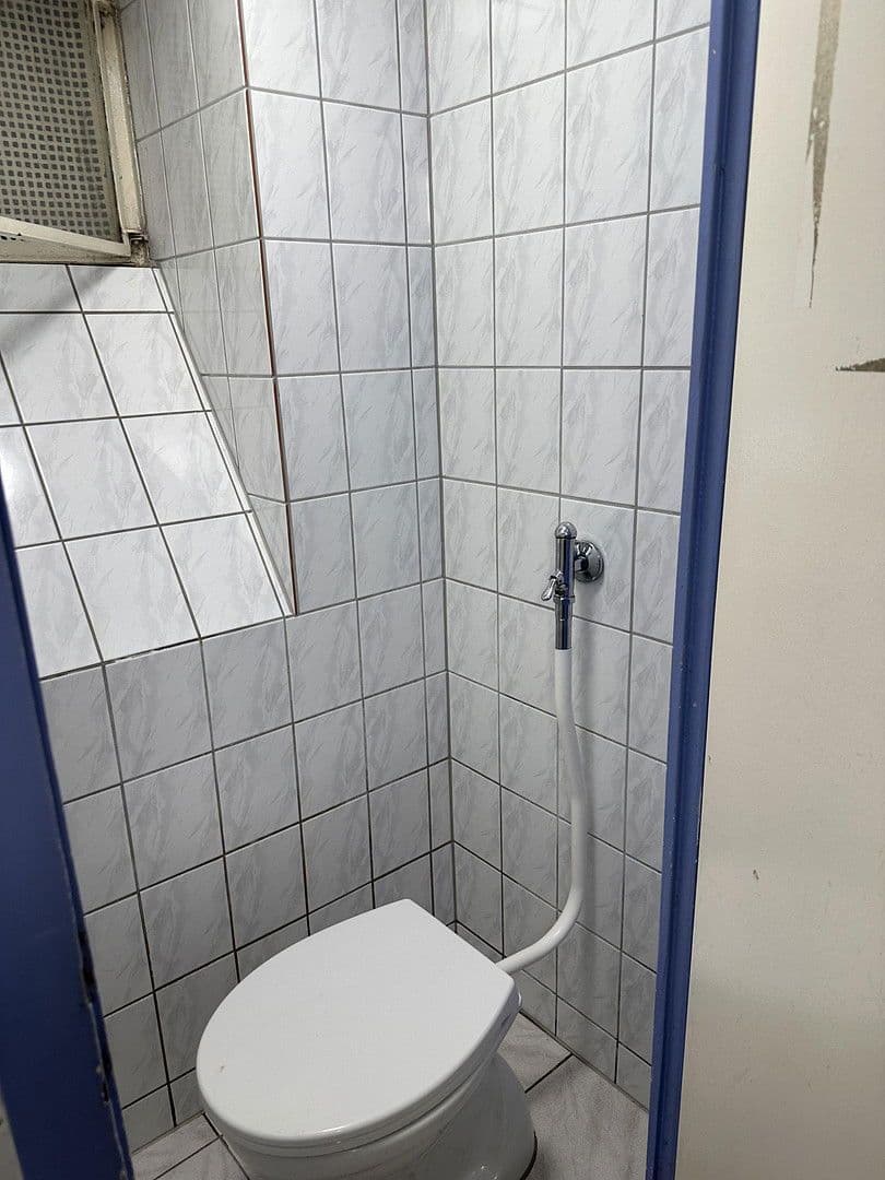 Pronájem nebytového prostoru 115 m², Am Ostpark 2, Essen, Severní Porýní-Vestfálsko Pronájem nebytového prostoru 115 m², Am Ostpark 2, Essen, Severní Porýní-Vestfálsko