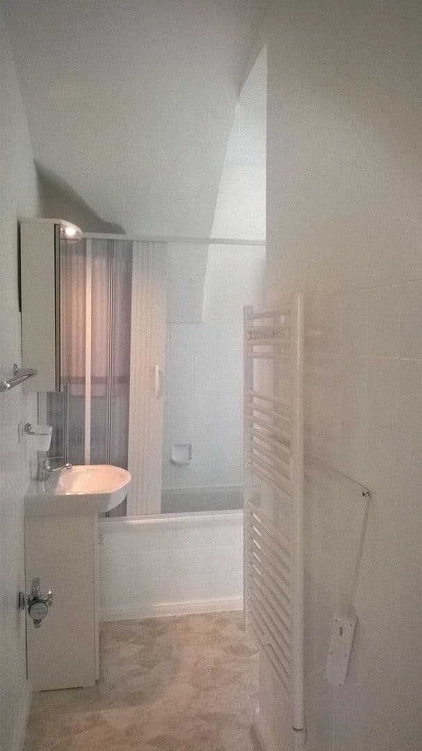 Pronájem bytu 3+1 84 m², Wangen im Allgäu, Bádensko-Württembersko Pronájem bytu 3+1 84 m², Wangen im Allgäu, Bádensko-Württembersko