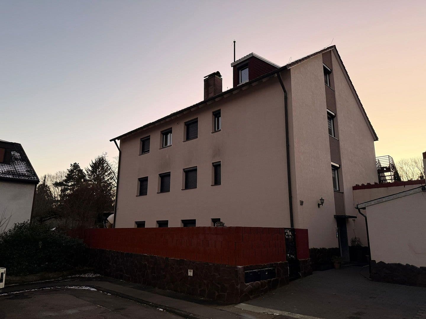 Prodej domu 387 m², pozemek 899 m², Rießstraße 20, BW, Magstadt, Bádensko-Württembersko Prodej domu 387 m², pozemek 899 m², Rießstraße 20, BW, Magstadt, Bádensko-Württembersko