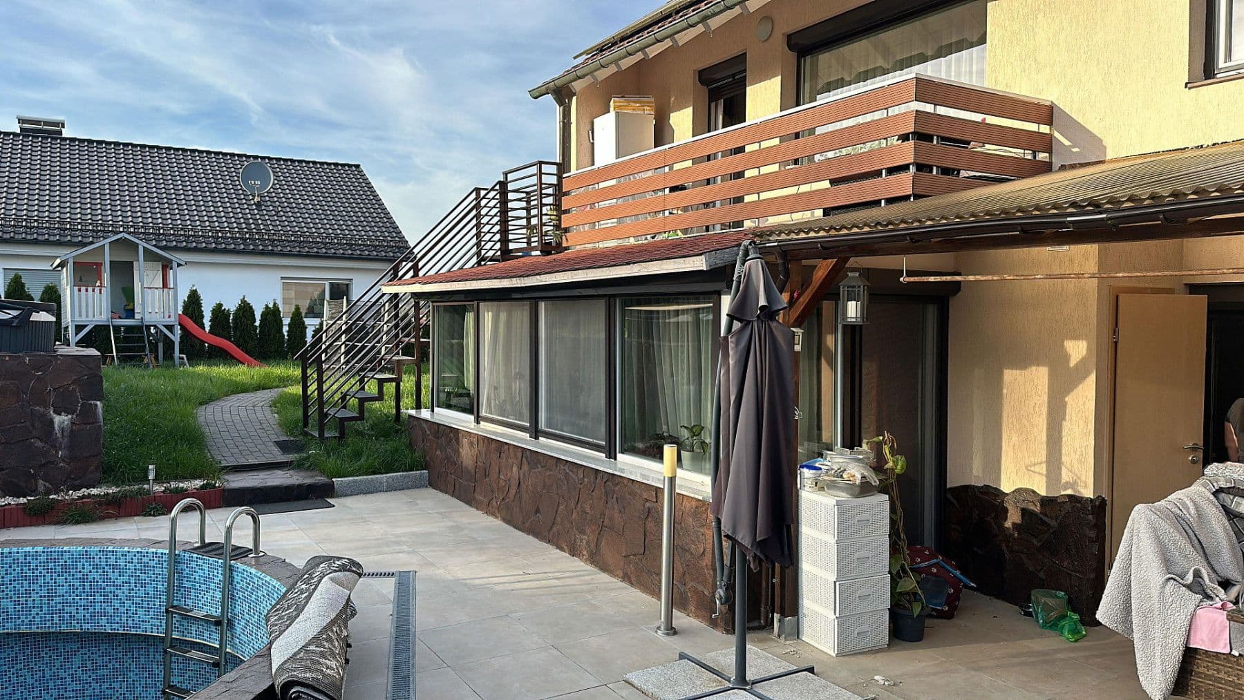 Prodej domu 387 m², pozemek 899 m², Rießstraße 20, BW, Magstadt, Bádensko-Württembersko Prodej domu 387 m², pozemek 899 m², Rießstraße 20, BW, Magstadt, Bádensko-Württembersko