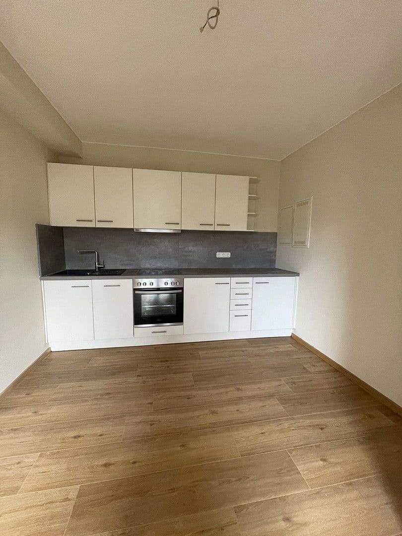 Pronájem bytu 2+1 42 m², Badweg 3, Bad Schwalbach, Hessen Pronájem bytu 2+1 42 m², Badweg 3, Bad Schwalbach, Hessen