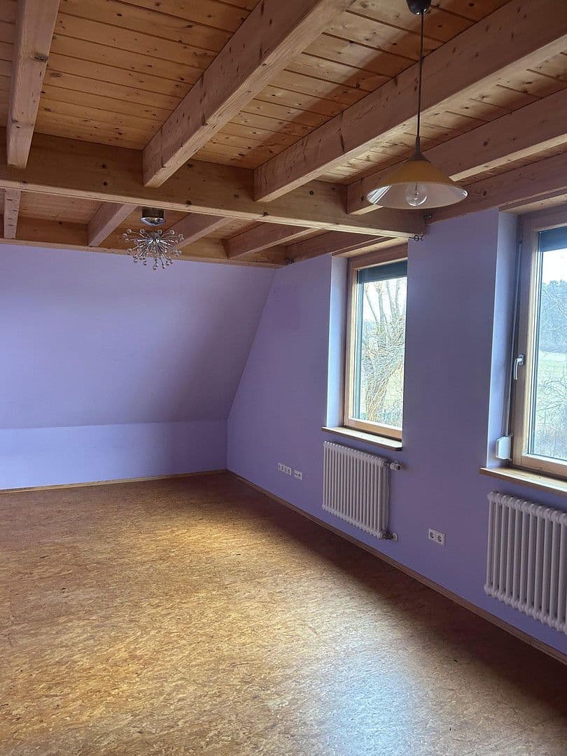 Prodej domu 128 m², pozemek 576 m², Frensdorf, Bavorsko Prodej domu 128 m², pozemek 576 m², Frensdorf, Bavorsko