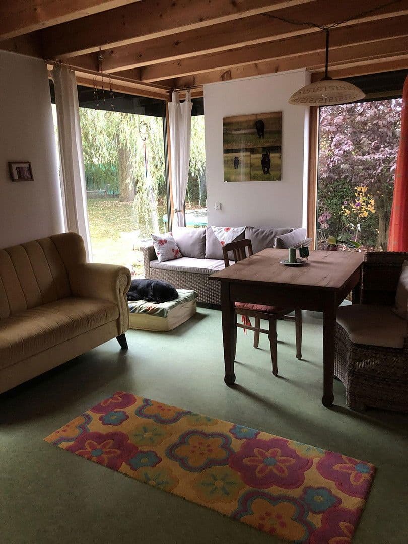 Prodej domu 128 m², pozemek 576 m², Frensdorf, Bavorsko Prodej domu 128 m², pozemek 576 m², Frensdorf, Bavorsko