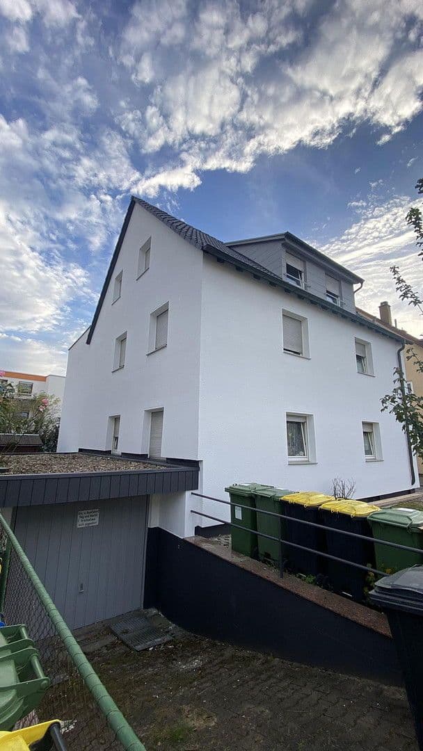 Prodej domu 243 m², pozemek 461 m², Kornwestheim, Bádensko-Württembersko Prodej domu 243 m², pozemek 461 m², Kornwestheim, Bádensko-Württembersko
