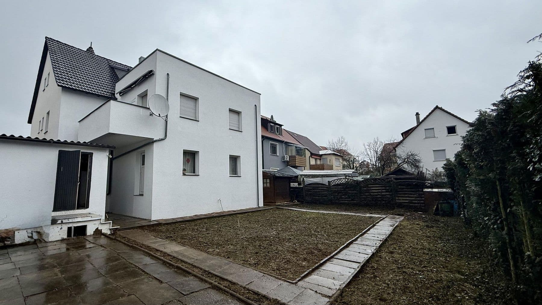 Prodej domu 243 m², pozemek 461 m², Kornwestheim, Bádensko-Württembersko Prodej domu 243 m², pozemek 461 m², Kornwestheim, Bádensko-Württembersko