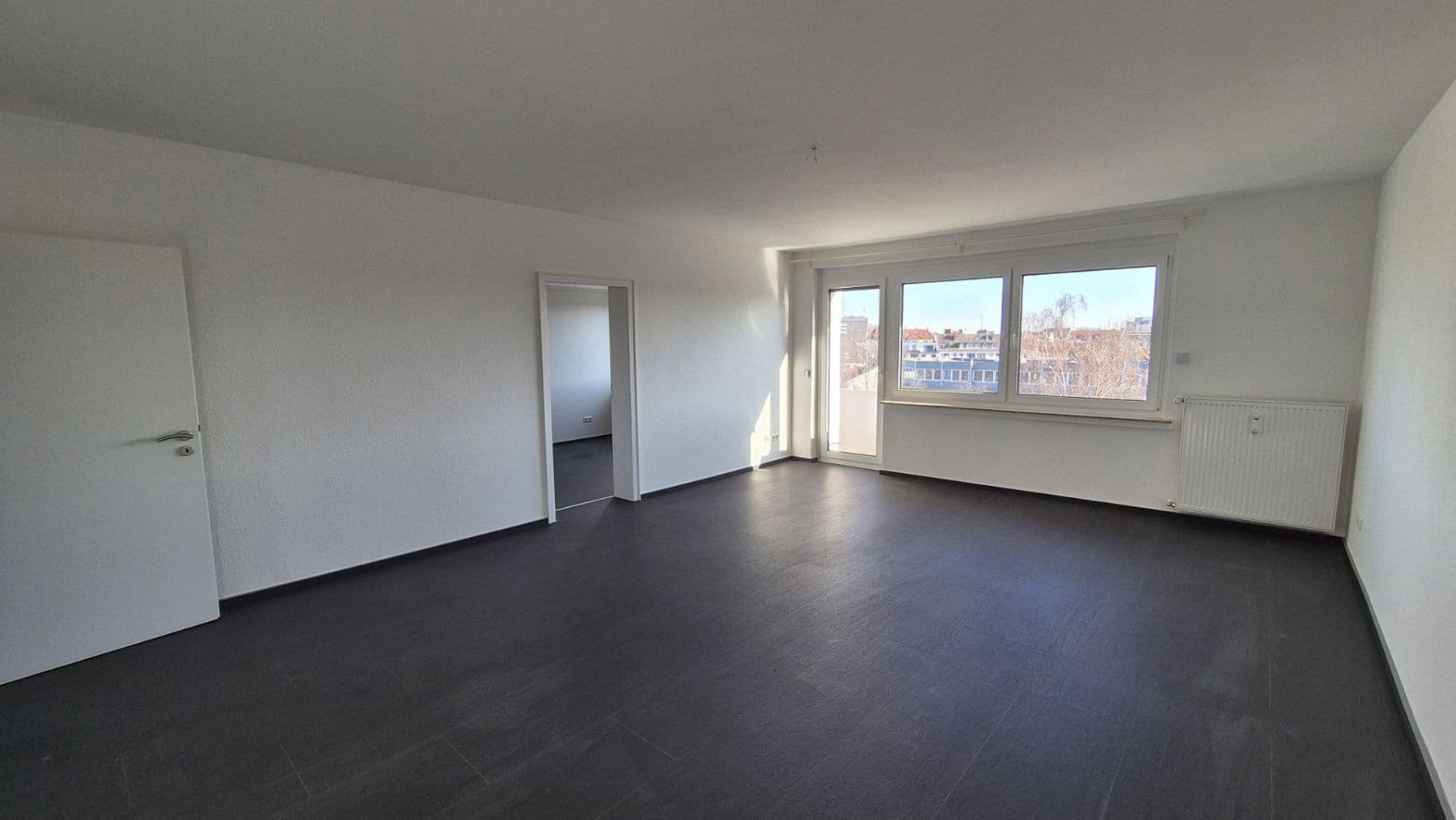 Pronájem bytu 3+1 80 m², Osnabrück, Dolní Sasko Pronájem bytu 3+1 80 m², Osnabrück, Dolní Sasko