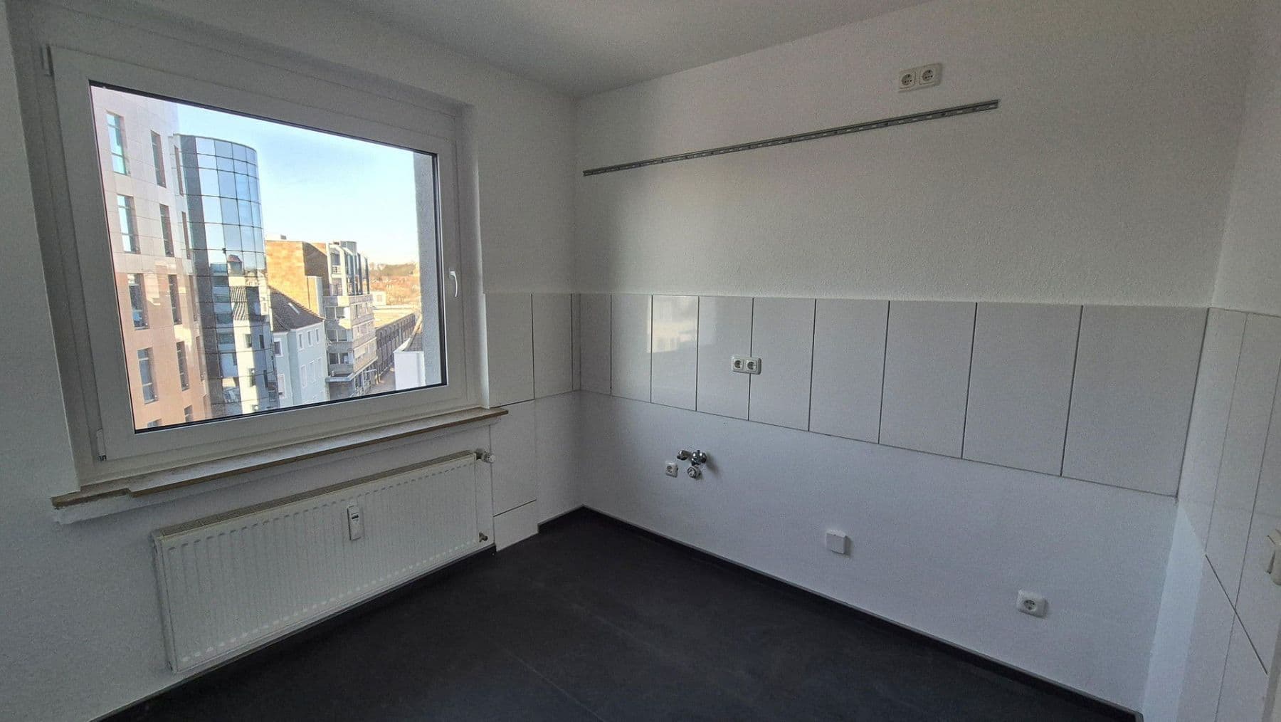 Pronájem bytu 3+1 80 m², Osnabrück, Dolní Sasko Pronájem bytu 3+1 80 m², Osnabrück, Dolní Sasko