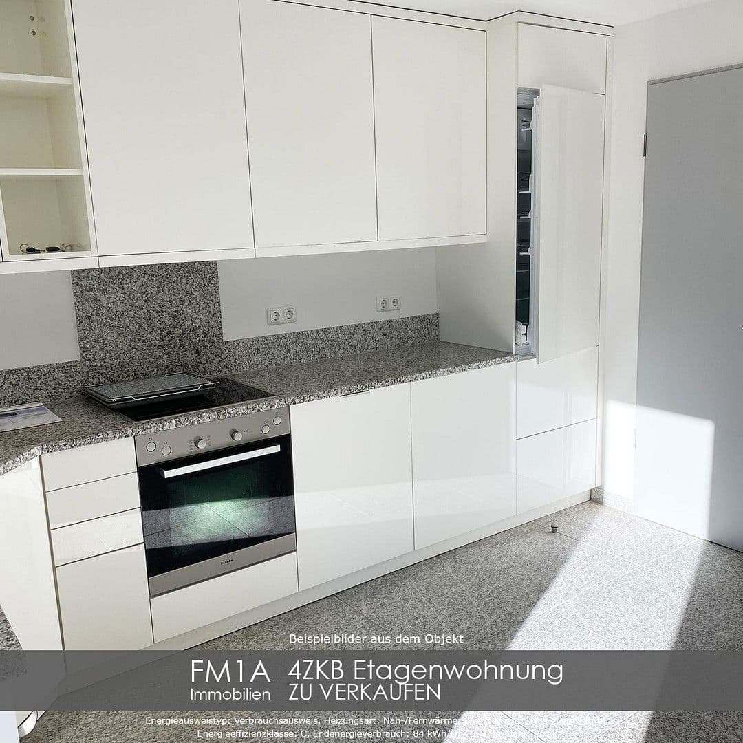 Prodej bytu 3+1 115 m², Franz-Marc-Straße 1, Puchheim-Bahnhof, Bavorsko Prodej bytu 3+1 115 m², Franz-Marc-Straße 1, Puchheim-Bahnhof, Bavorsko