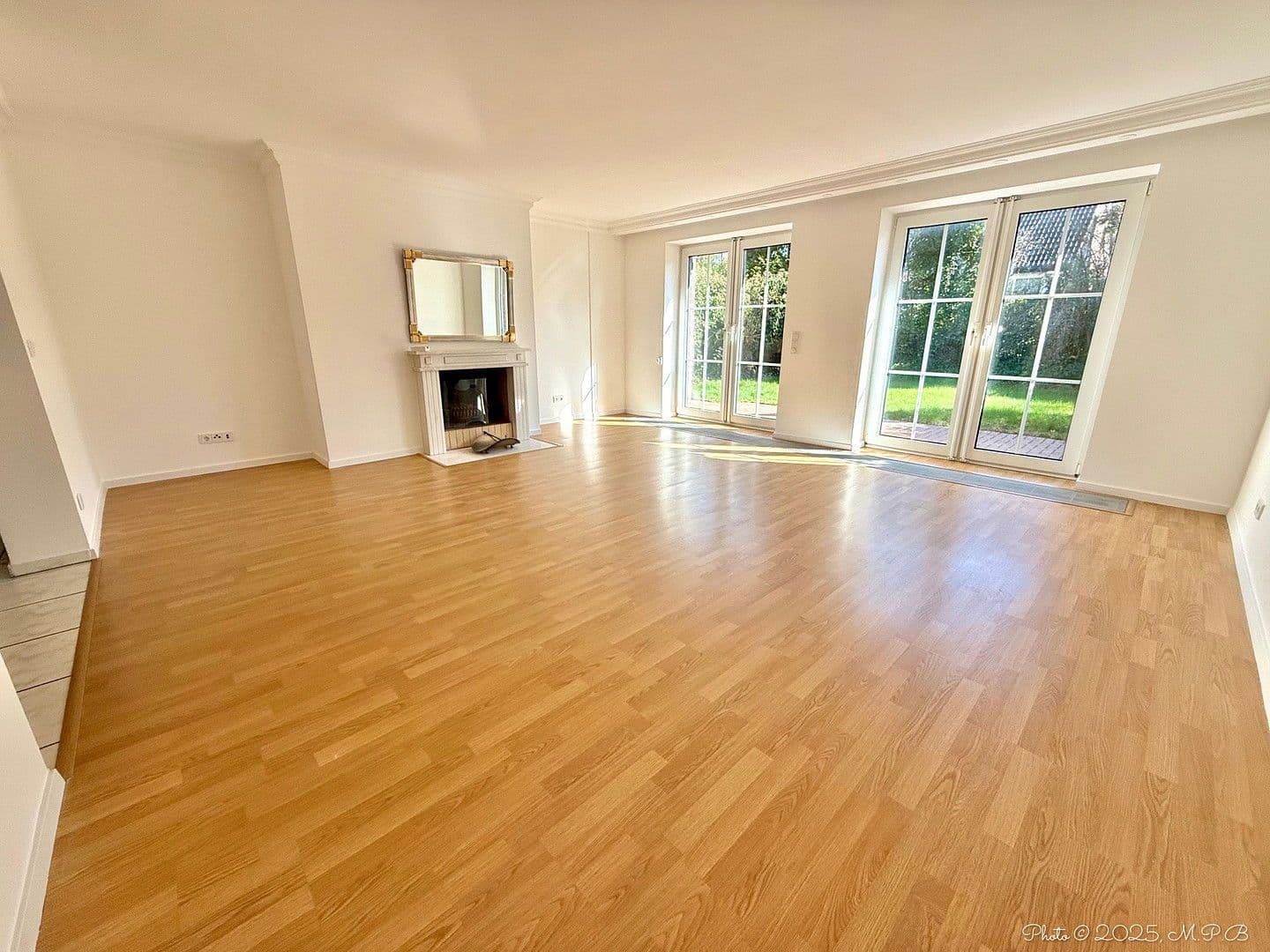 Prodej domu 213 m², pozemek 271 m², Rheinbrohler Weg 39, Düsseldorf, Severní Porýní-Vestfálsko Prodej domu 213 m², pozemek 271 m², Rheinbrohler Weg 39, Düsseldorf, Severní Porýní-Vestfálsko