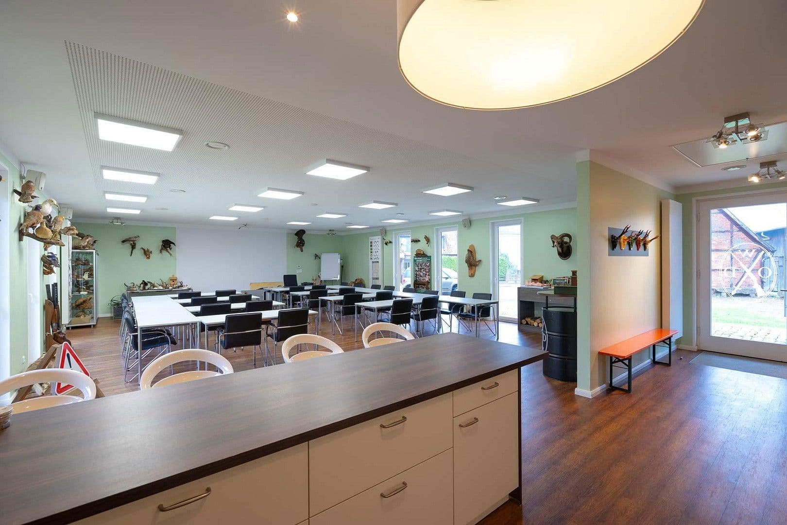 Prodej domu 165 m², pozemek 897 m², Lüneburger Landstraße 3, Garlstorf, Dolní Sasko Prodej domu 165 m², pozemek 897 m², Lüneburger Landstraße 3, Garlstorf, Dolní Sasko