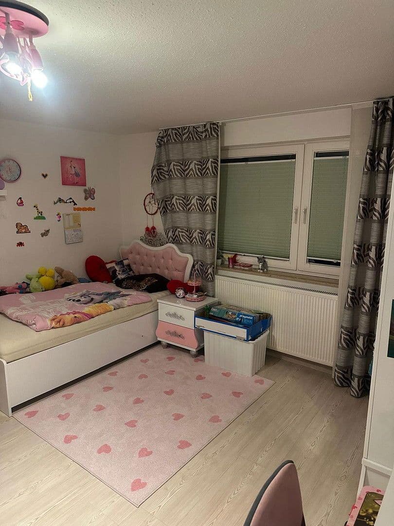 Prodej bytu 2+kk 75 m², Sulz am Neckar, Bádensko-Württembersko Prodej bytu 2+kk 75 m², Sulz am Neckar, Bádensko-Württembersko