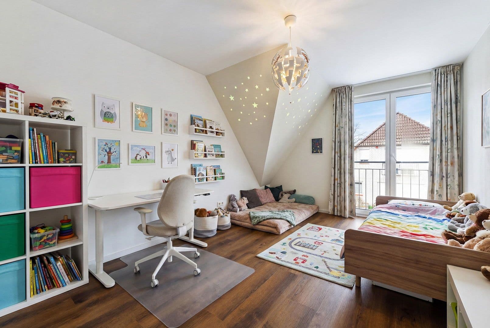 Prodej domu 120 m², pozemek 126 m², Quickborn, Šlesvicko-Holštýnsko Prodej domu 120 m², pozemek 126 m², Quickborn, Šlesvicko-Holštýnsko