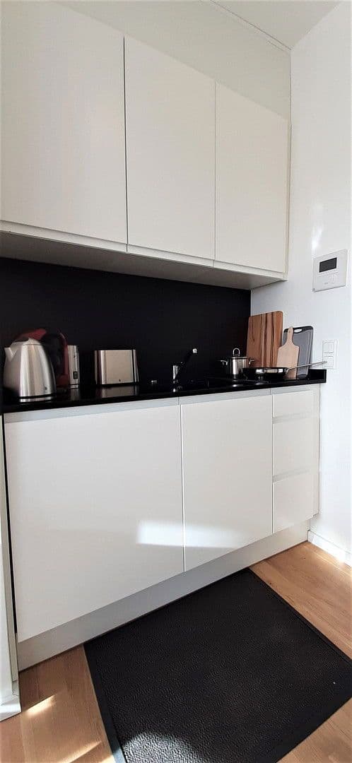 Pronájem bytu 1+1 32 m², Berlin, Berlín Pronájem bytu 1+1 32 m², Berlin, Berlín