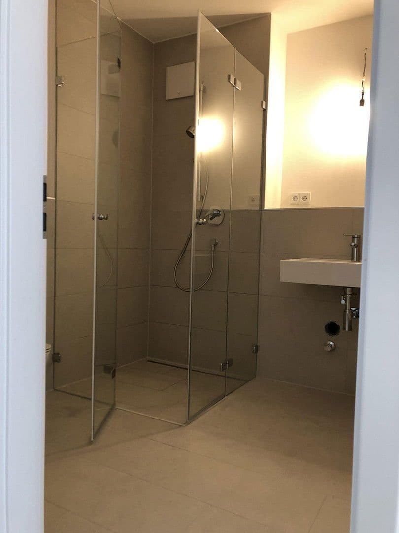 Prodej bytu 3+1 88 m², Maxfeldstr. 48, Nürnberg, Bavorsko Prodej bytu 3+1 88 m², Maxfeldstr. 48, Nürnberg, Bavorsko