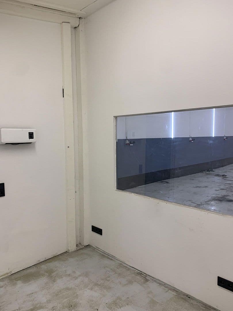 Pronájem nebytového prostoru 124 m², Reismühlenweg 16, Uhldingen-Mühlhofen, Bádensko-Württembersko Pronájem nebytového prostoru 124 m², Reismühlenweg 16, Uhldingen-Mühlhofen, Bádensko-Württembersko