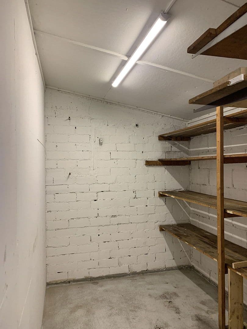 Pronájem nebytového prostoru 124 m², Reismühlenweg 16, Uhldingen-Mühlhofen, Bádensko-Württembersko Pronájem nebytového prostoru 124 m², Reismühlenweg 16, Uhldingen-Mühlhofen, Bádensko-Württembersko