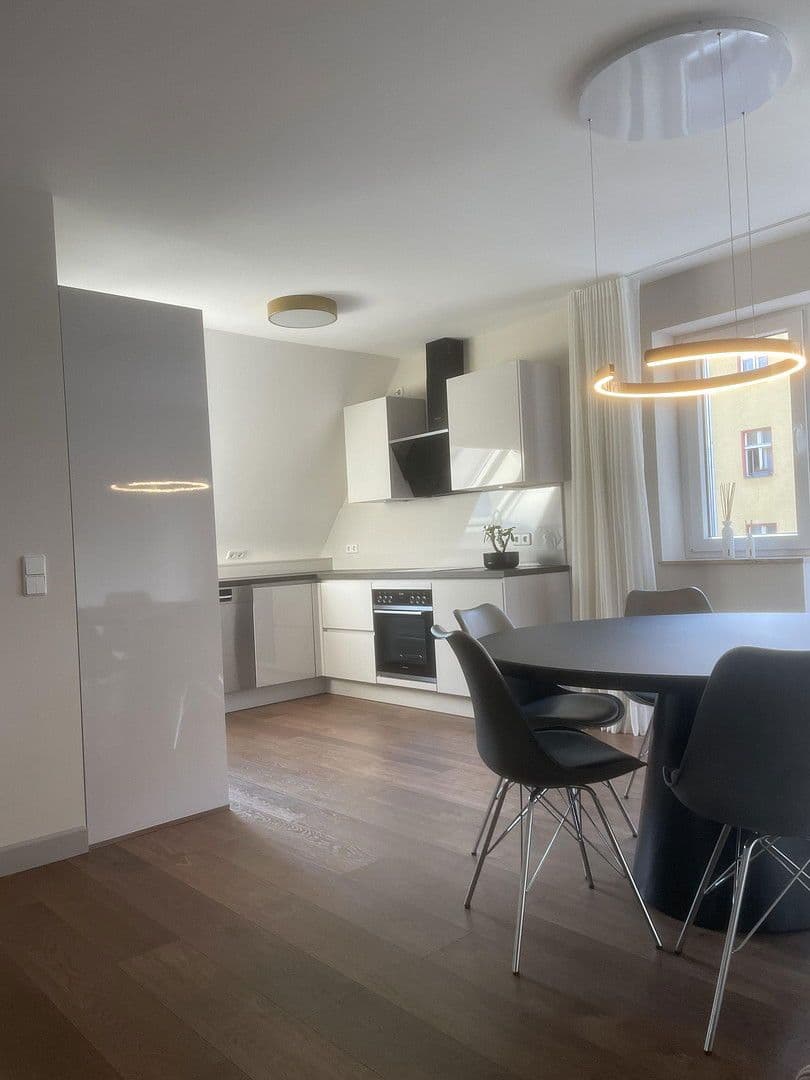 Pronájem bytu 2+1 67 m², Havelberger Straße 1, Berlin, Berlín Pronájem bytu 2+1 67 m², Havelberger Straße 1, Berlin, Berlín