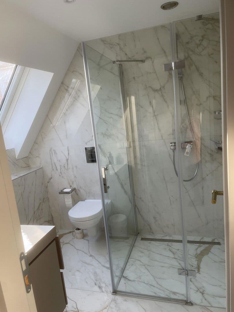 Pronájem bytu 2+1 67 m², Havelberger Straße 1, Berlin, Berlín Pronájem bytu 2+1 67 m², Havelberger Straße 1, Berlin, Berlín