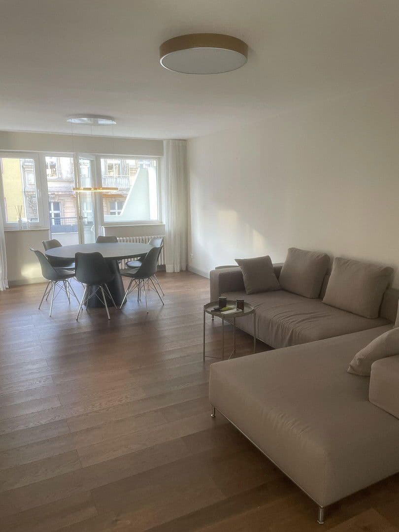 Pronájem bytu 2+1 67 m², Havelberger Straße 1, Berlin, Berlín Pronájem bytu 2+1 67 m², Havelberger Straße 1, Berlin, Berlín