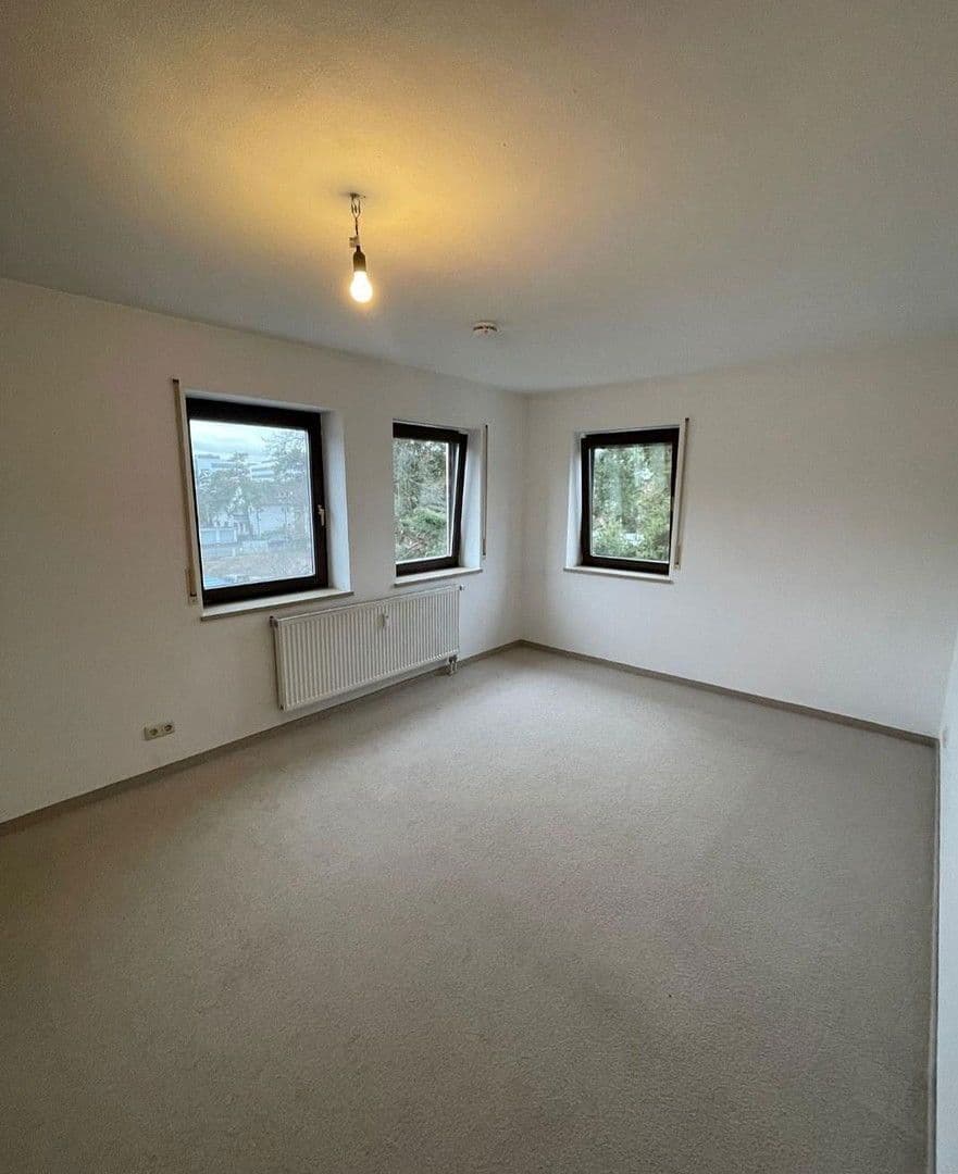 Prodej bytu 4+1 96 m², Erlangen, Bavorsko Prodej bytu 4+1 96 m², Erlangen, Bavorsko