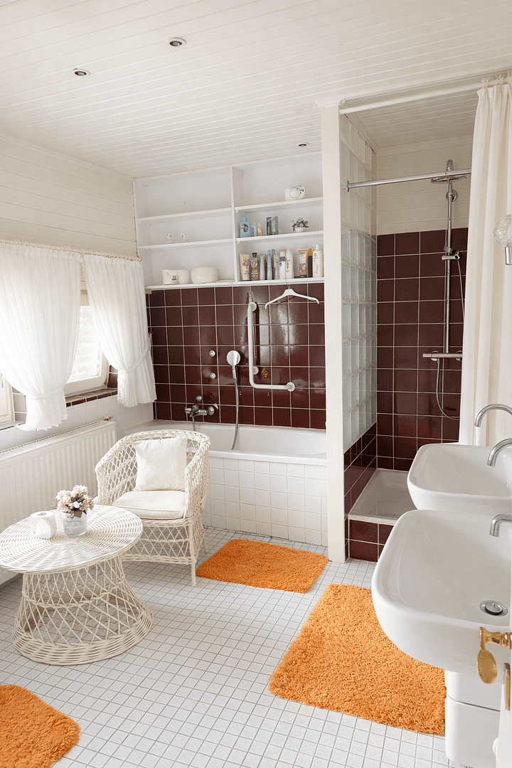 Prodej domu 165 m², pozemek 768 m², Stuhr, Dolní Sasko Prodej domu 165 m², pozemek 768 m², Stuhr, Dolní Sasko