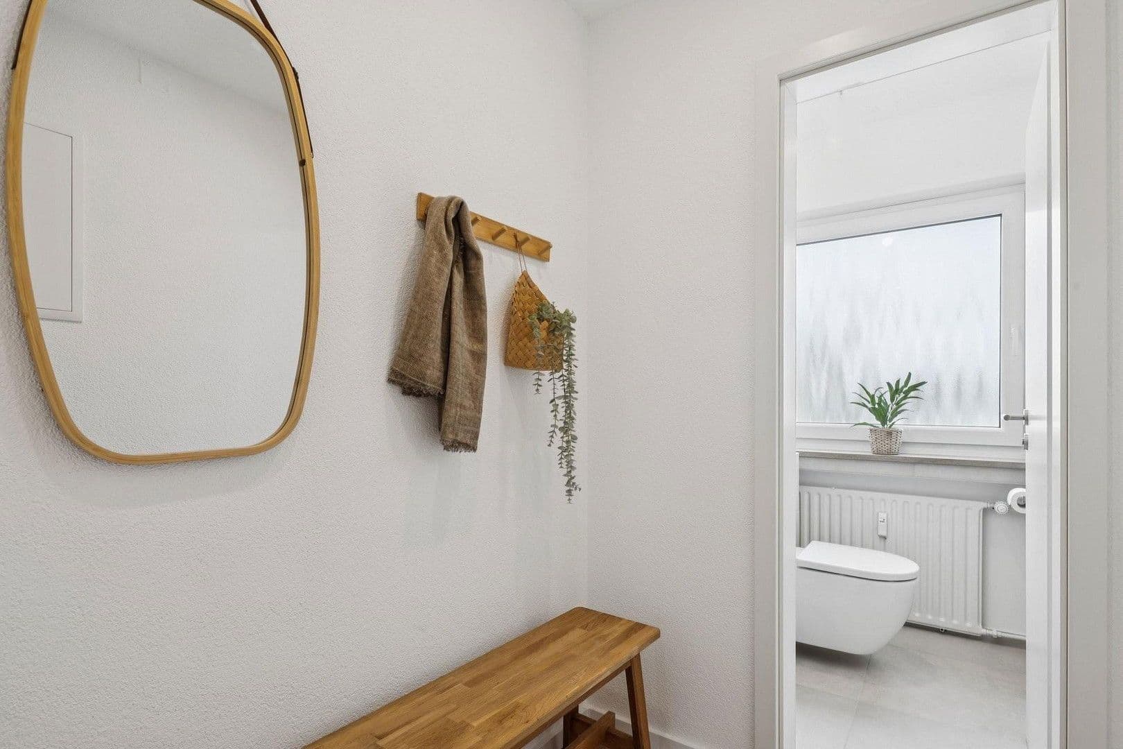 Prodej bytu 3+1 86 m², Hessingstraße 8, Königsbrunn, Bavorsko Prodej bytu 3+1 86 m², Hessingstraße 8, Königsbrunn, Bavorsko