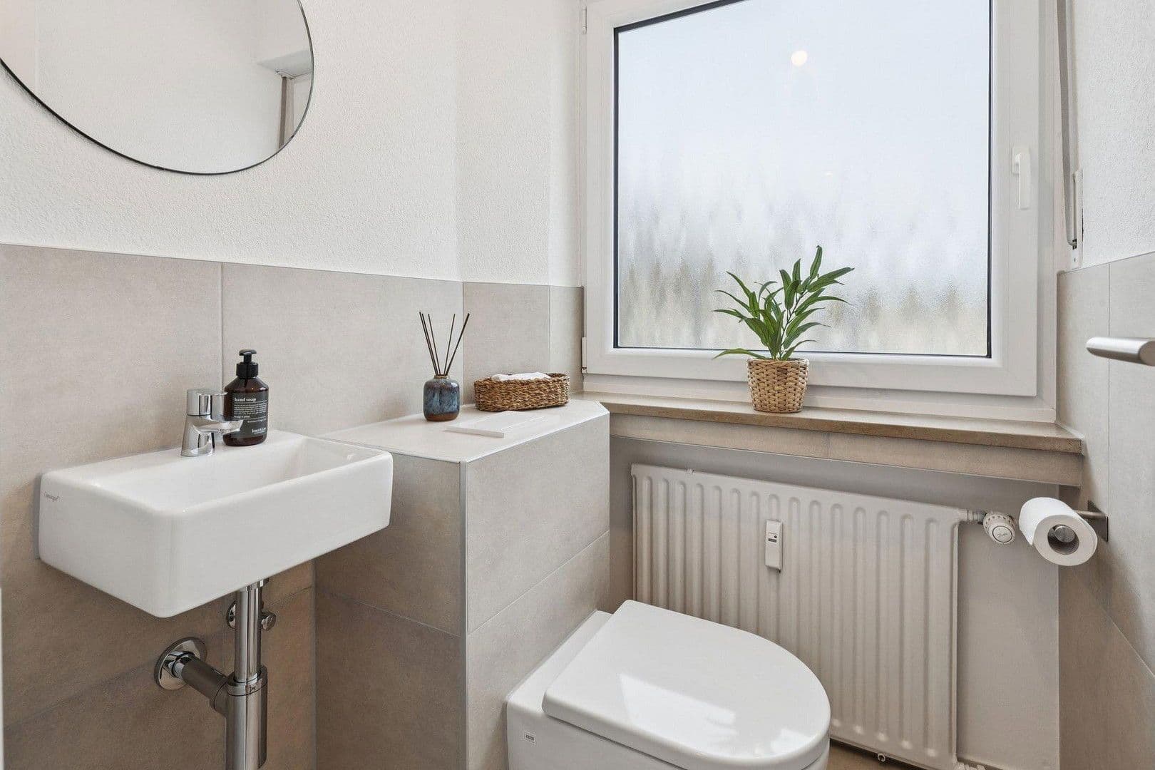 Prodej bytu 3+1 86 m², Hessingstraße 8, Königsbrunn, Bavorsko Prodej bytu 3+1 86 m², Hessingstraße 8, Königsbrunn, Bavorsko