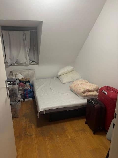 Pronájem domu 135 m², pozemek 90 m², Köln, Severní Porýní-Vestfálsko Pronájem domu 135 m², pozemek 90 m², Köln, Severní Porýní-Vestfálsko