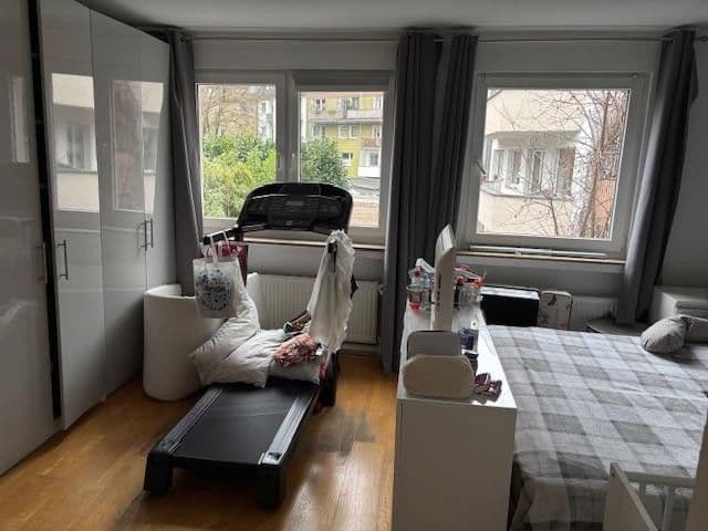 Pronájem domu 135 m², pozemek 90 m², Köln, Severní Porýní-Vestfálsko Pronájem domu 135 m², pozemek 90 m², Köln, Severní Porýní-Vestfálsko