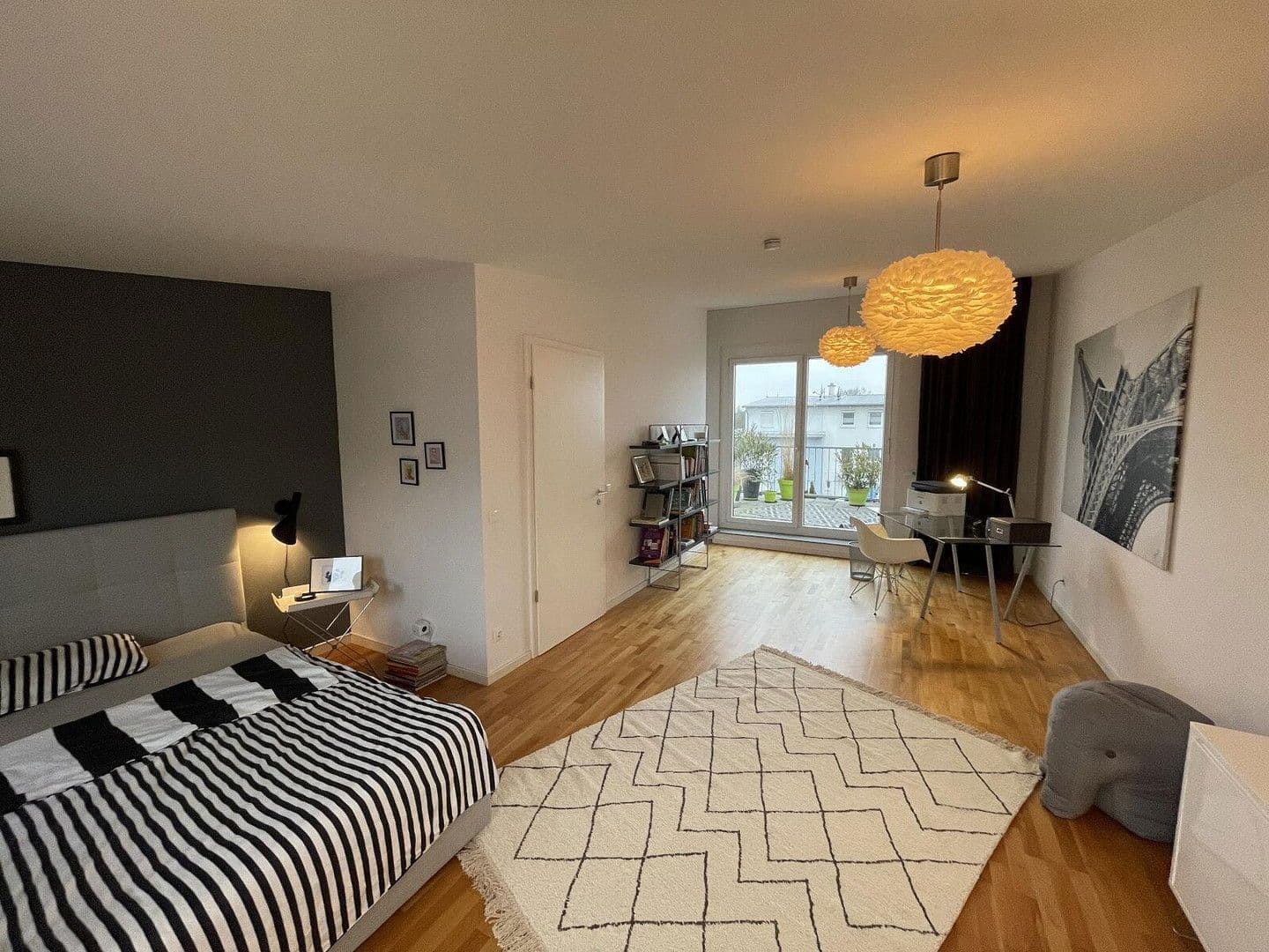 Prodej domu 140 m², pozemek 165 m², Shenzhen Str., Nürnberg, Bavorsko Prodej domu 140 m², pozemek 165 m², Shenzhen Str., Nürnberg, Bavorsko