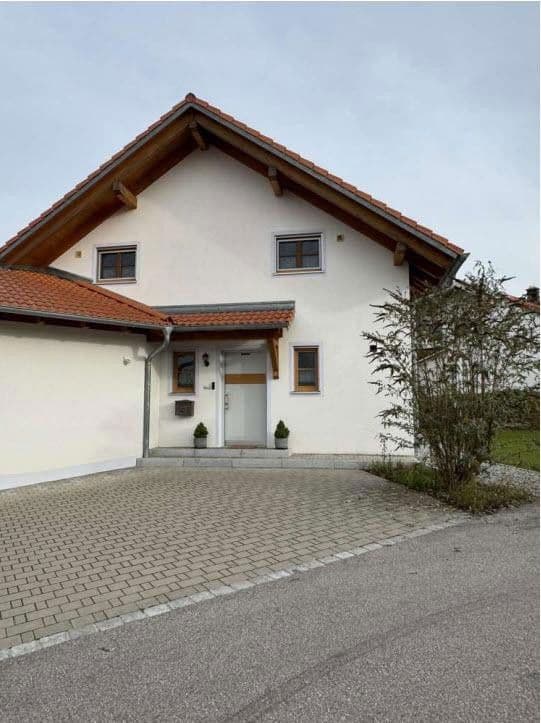 Pronájem domu 131 m², pozemek 963 m², Gumattenkirchen, Bavorsko Pronájem domu 131 m², pozemek 963 m², Gumattenkirchen, Bavorsko
