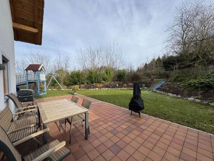 Pronájem domu 131 m², pozemek 963 m², Gumattenkirchen, Bavorsko Pronájem domu 131 m², pozemek 963 m², Gumattenkirchen, Bavorsko