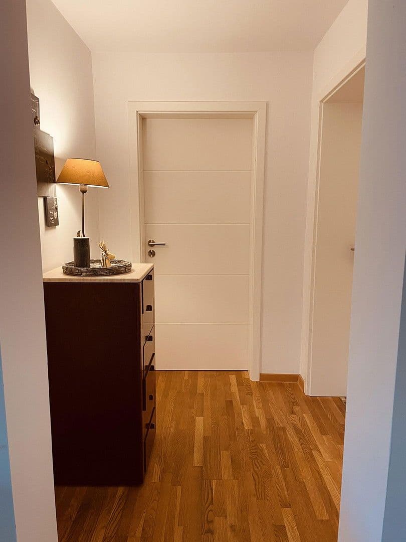 Prodej domu 313 m², pozemek 547 m², Glück-Auf-Str. 3, Wilnsdorf, Severní Porýní-Vestfálsko Prodej domu 313 m², pozemek 547 m², Glück-Auf-Str. 3, Wilnsdorf, Severní Porýní-Vestfálsko