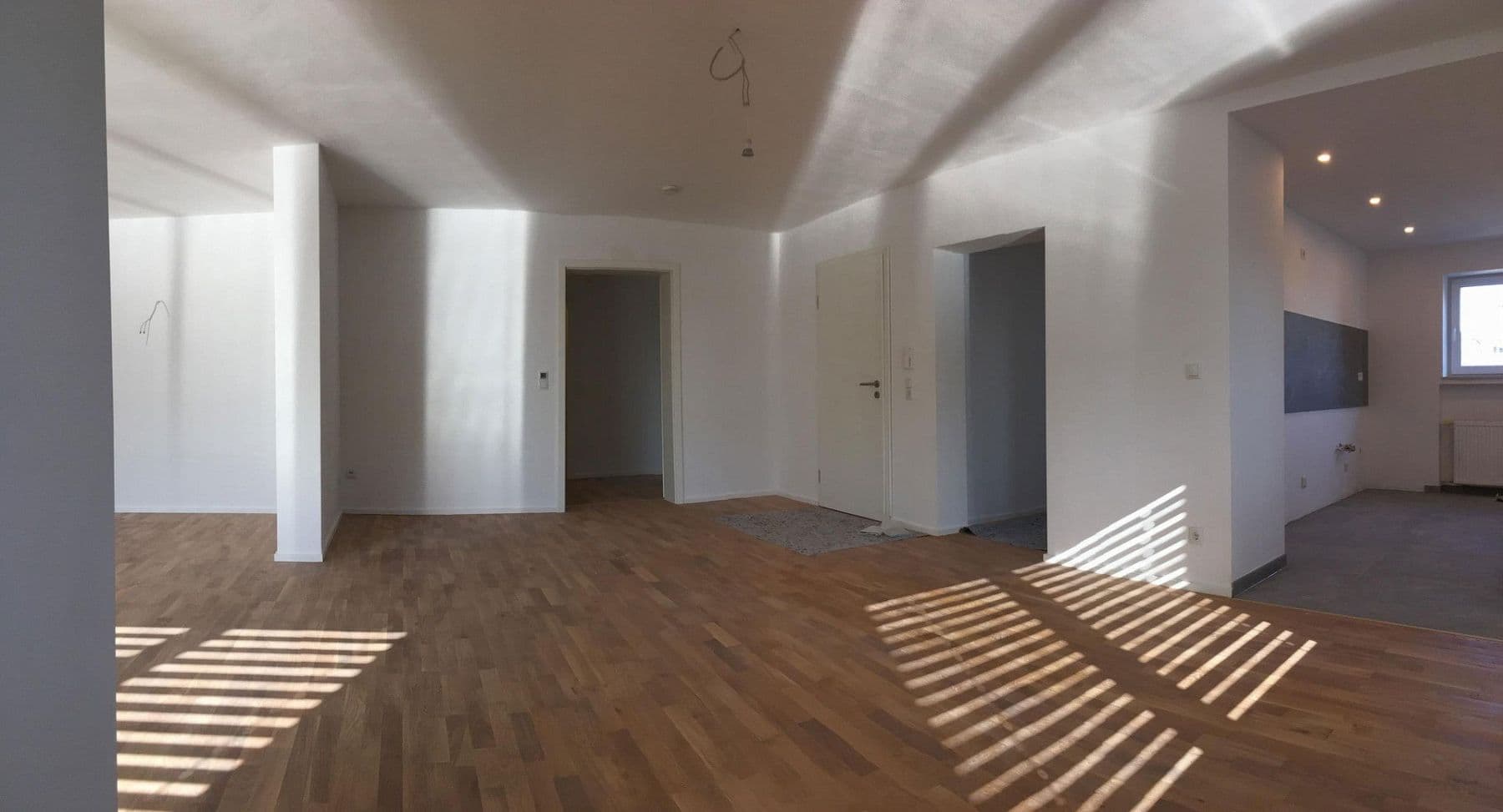 Prodej domu 313 m², pozemek 547 m², Glück-Auf-Str. 3, Wilnsdorf, Severní Porýní-Vestfálsko Prodej domu 313 m², pozemek 547 m², Glück-Auf-Str. 3, Wilnsdorf, Severní Porýní-Vestfálsko